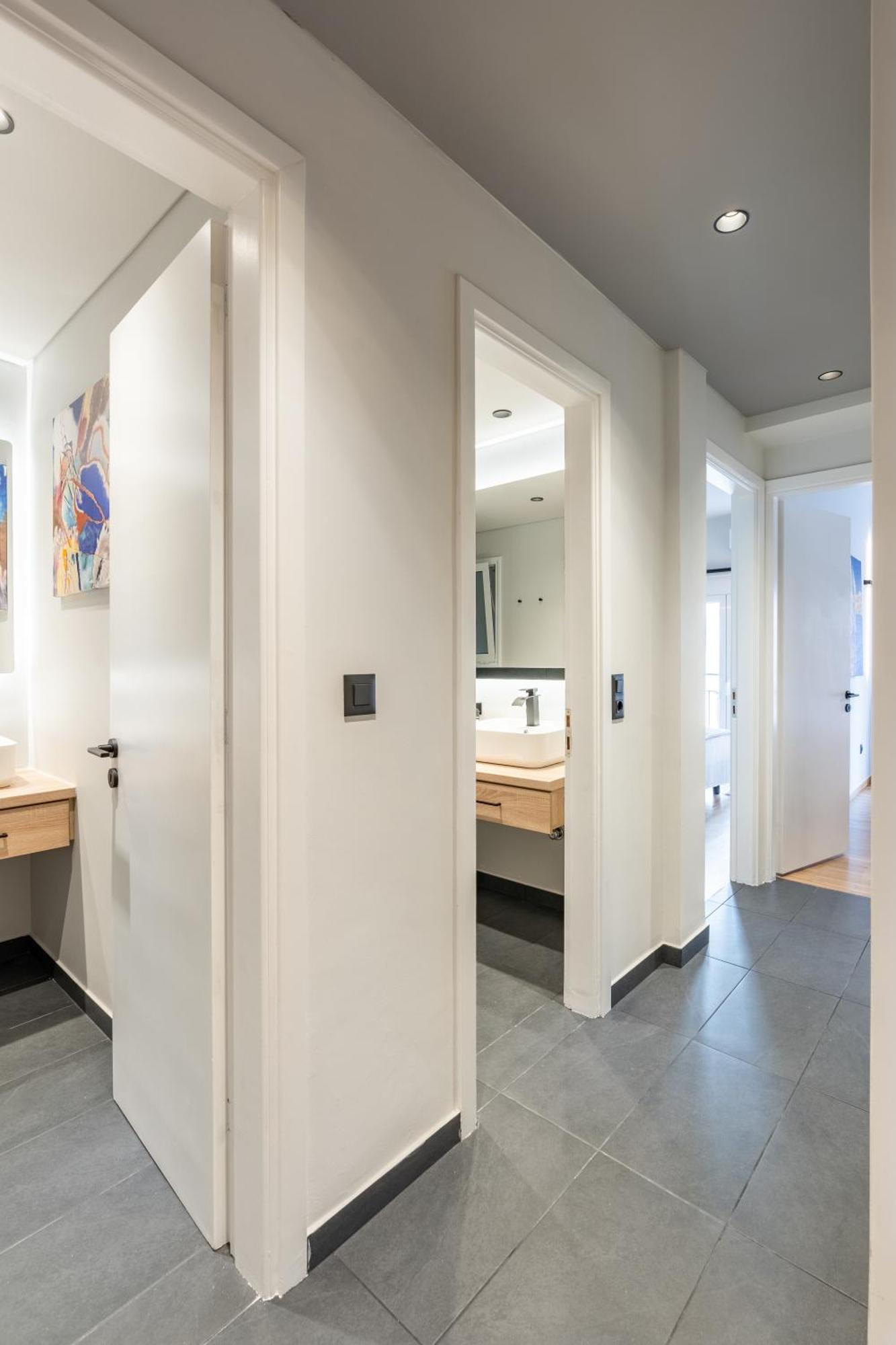 Athena Blue Lux Apartments 2Br 2Ba With City Skyline View, Near Kolonaki Atenas Exterior foto