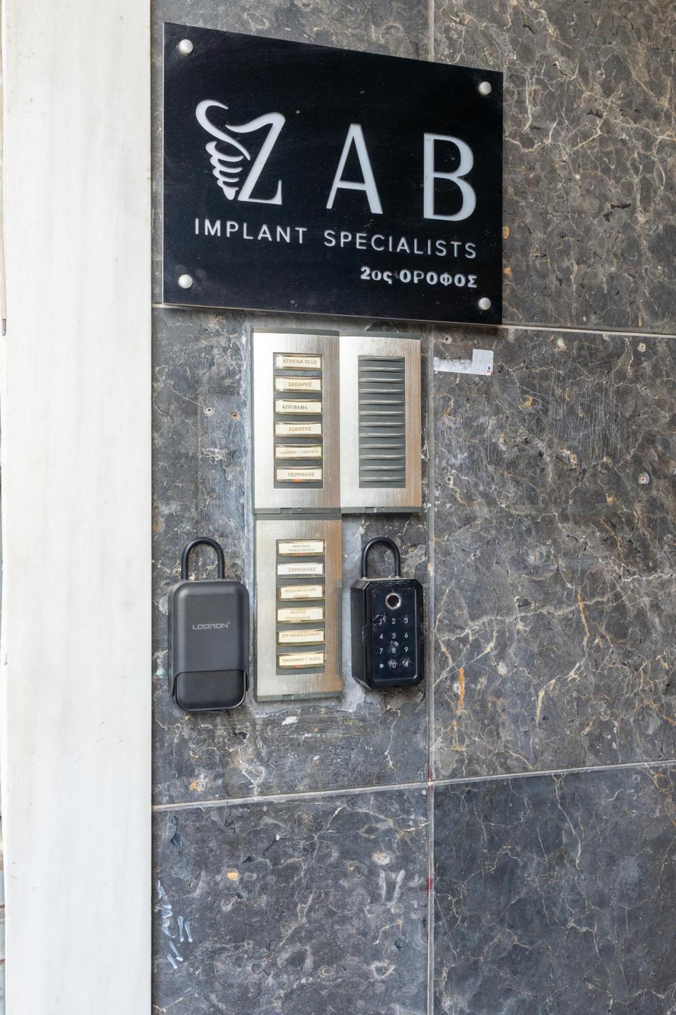 Athena Blue Lux Apartments 2Br 2Ba With City Skyline View, Near Kolonaki Atenas Exterior foto